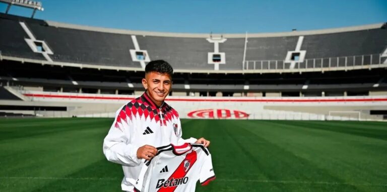Família influencia decisão e Thiago Almada escolhe River Plate apesar de interesse do Flamengo