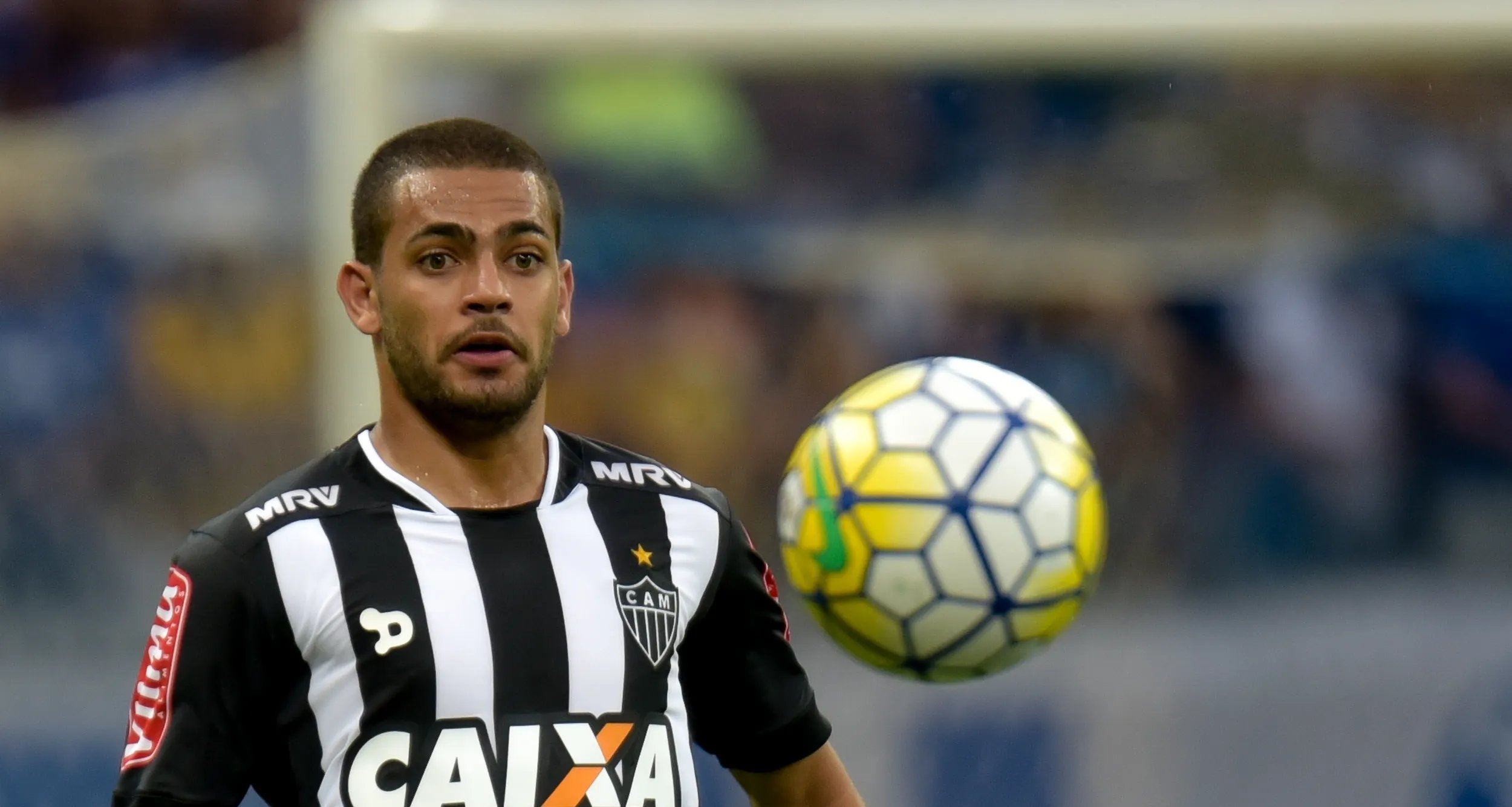 Ranking aponta 20 contratações mais frustrantes do futebol brasileiro na última década - Imagem do artigo original