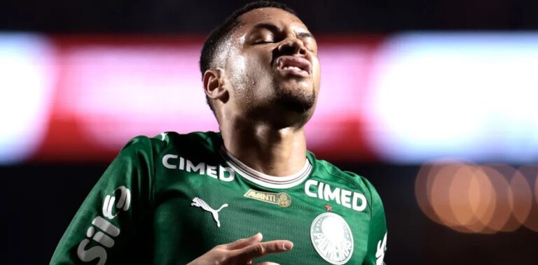 Palmeiras pressiona, mas Vitor Roque desperdiça ótima oportunidade contra o Cerro Porteño