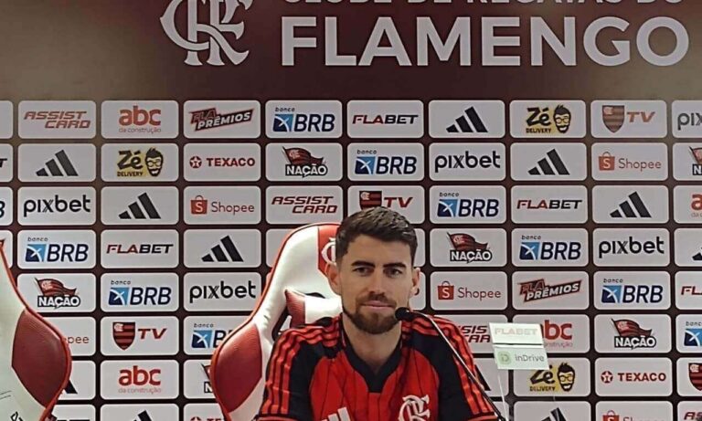 Jorginho valoriza reação do Flamengo e projeta força da torcida para decisão da Libertadores
