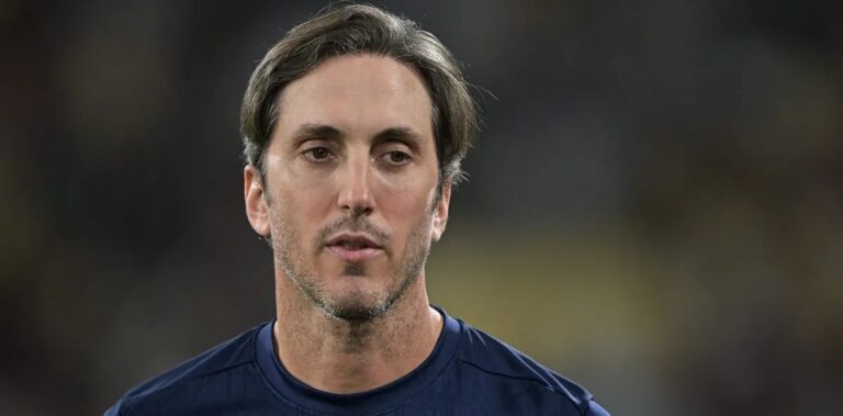 Fluminense demite Luis Zubeldía após sequência de oito partidas sem vencer
