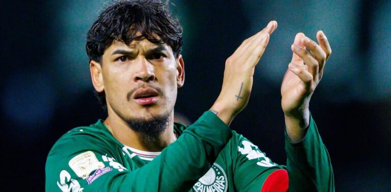 Gustavo Gómez renova contrato com o Palmeiras até o fim de 2030