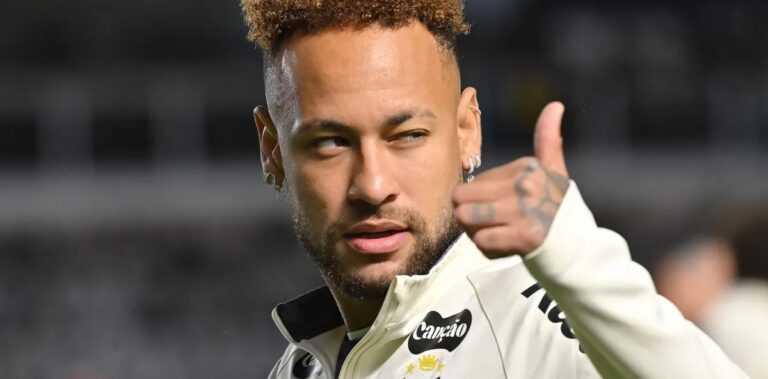 Neymar pede que torcida do Santos recupere clima de “Alçapão” na Vila Belmiro