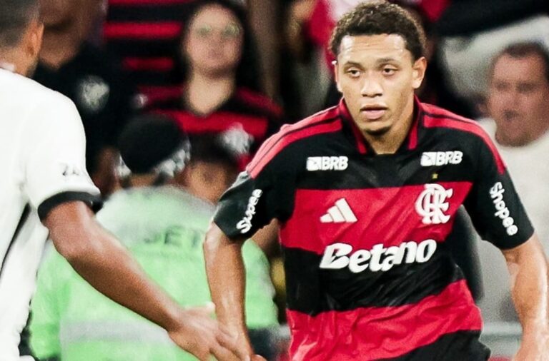 Daniel Sales opta por permanecer no Flamengo após proposta do Arouca