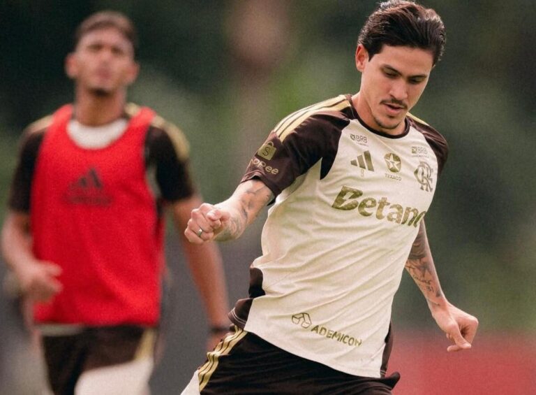 Flamengo intensifica treinos sob comando de Leonardo Jardim antes do clássico contra o Botafogo
