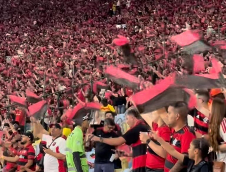 Flamengo faz história com recorde de público no Maracanã durante a Libertadores