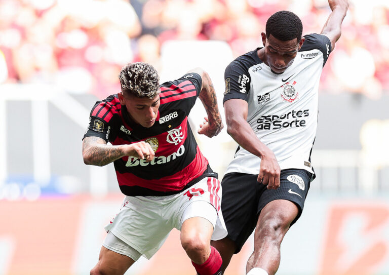 Análise de Flamengo e Corinthians antes do confronto no Brasileirão