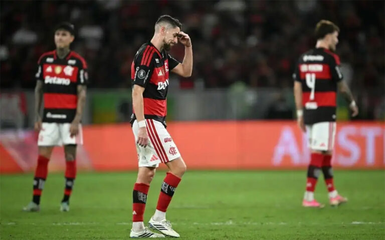 Flamengo enfrenta desfalques para semifinal da Libertadores após expulsão de Jorginho