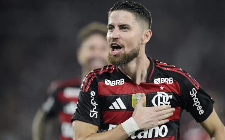 Jorginho se destaca em vitórias consecutivas do Flamengo