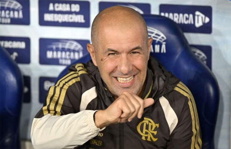 Leonardo Jardim comenta substituição de Pedro e planos do Flamengo na Data FIFA