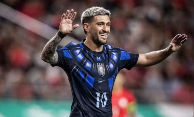 Uruguai vence amistoso com grande atuação de jogadores do Flamengo