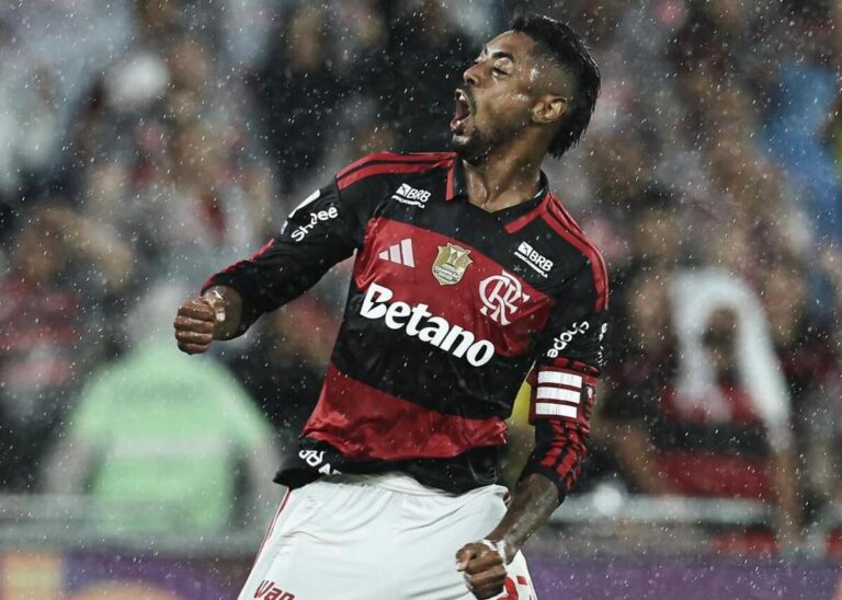 Jardim detalha tática do Flamengo com Bruno Henrique e se prepara para duelo contra o Del Valle