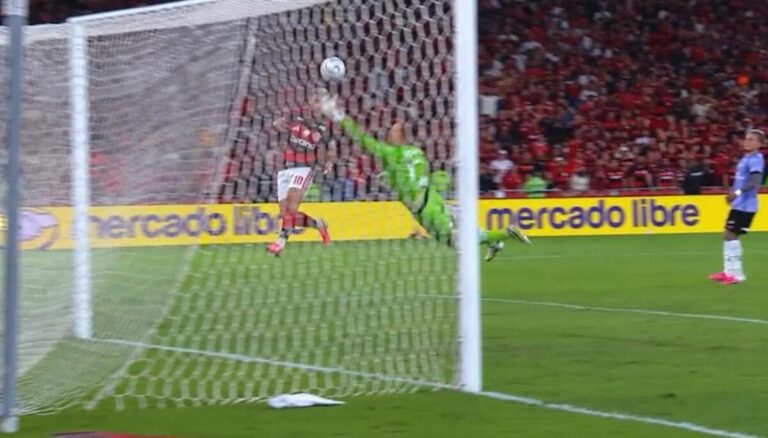 Arrascaeta brilha e garante classificação do Flamengo na Libertadores, segundo imprensa espanhola