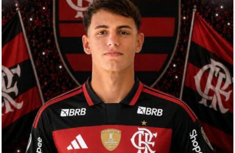 Flamengo apresenta novo atacante argentino revelado no Acassuso