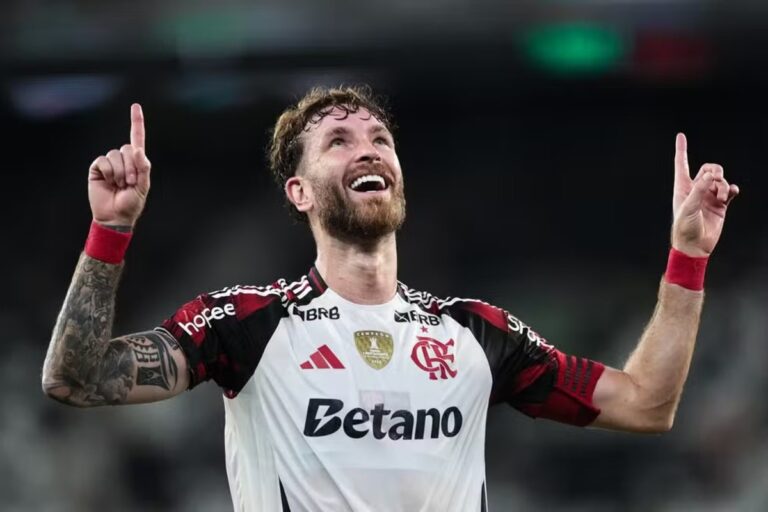 Léo Pereira pode retornar ao Flamengo no duelo contra o Del Valle