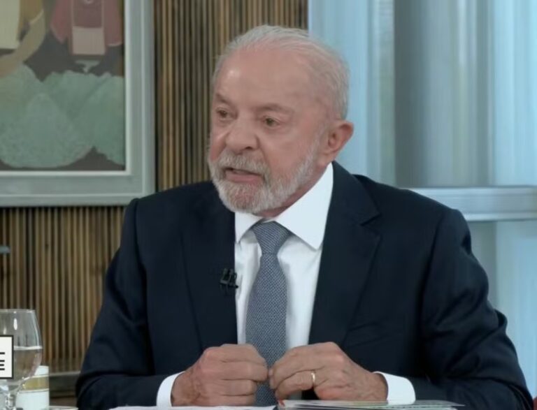 Lula aborda proibição das apostas e menciona Flamengo e Corinthians