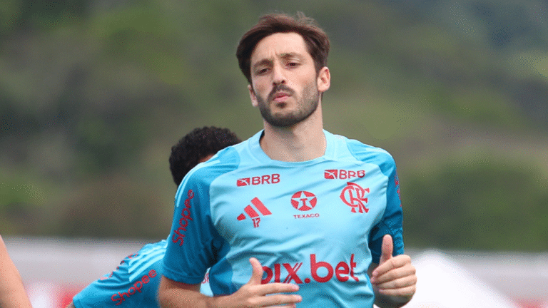 River Plate busca devolver Matías Viña ao Flamengo, mas enfrenta exigências financeiras