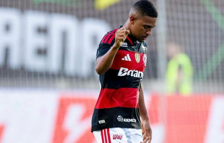 Samuel Lino brilha no Flamengo e se aproxima de marca histórica de gols