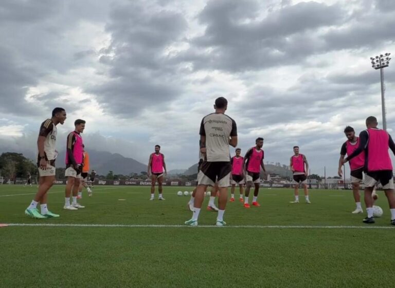 Flamengo continua treinamentos durante a pausa da Data FIFA