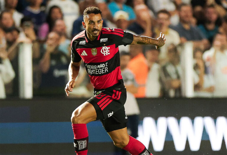 Flamengo empata com Santos após pênaltis e expulsão de Jorginho