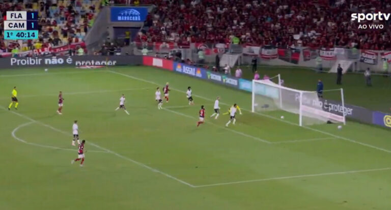Flamengo supera Atlético-MG em emocionante partida no Maracanã