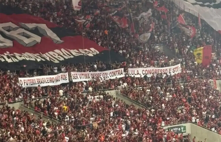 Clássico Fla-Flu é palco de manifestações contra proibição de apostas