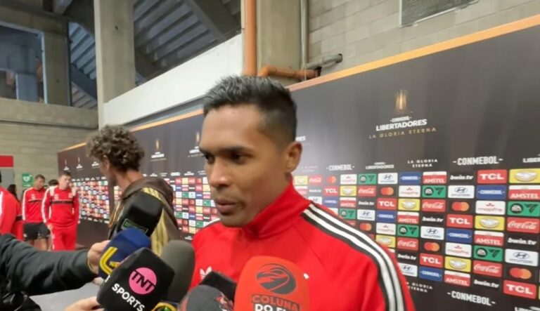 Alex Sandro comenta sobre arbitragem e a força coletiva do Flamengo