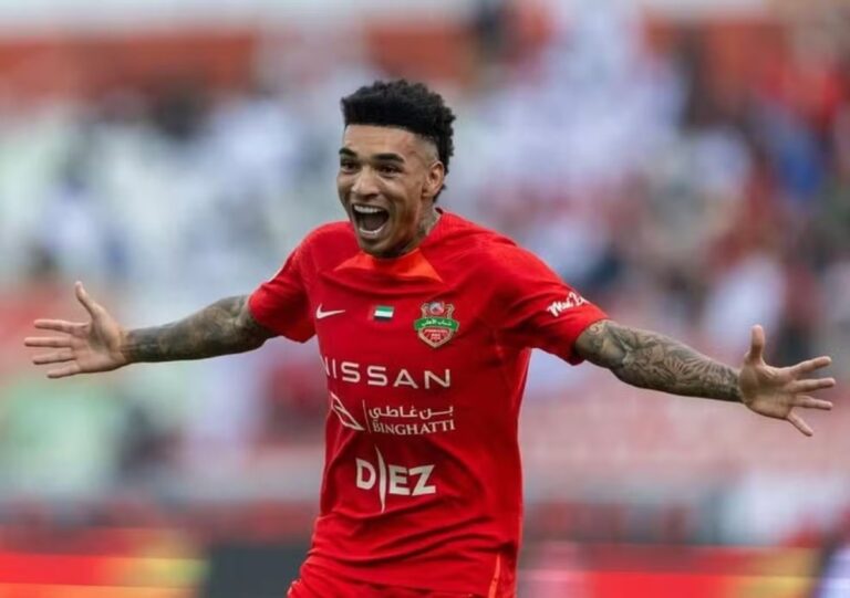 Igor Jesus, ex-atacante do Botafogo, comenta sobre interesse do Flamengo