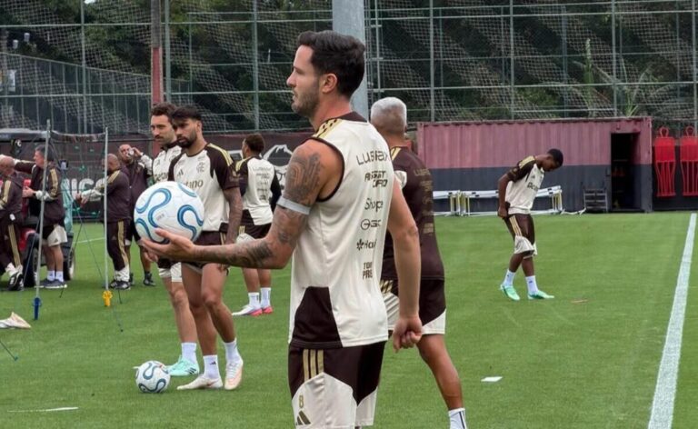 Flamengo se prepara para a volta ao Brasileirão sob o comando de Leonardo Jardim