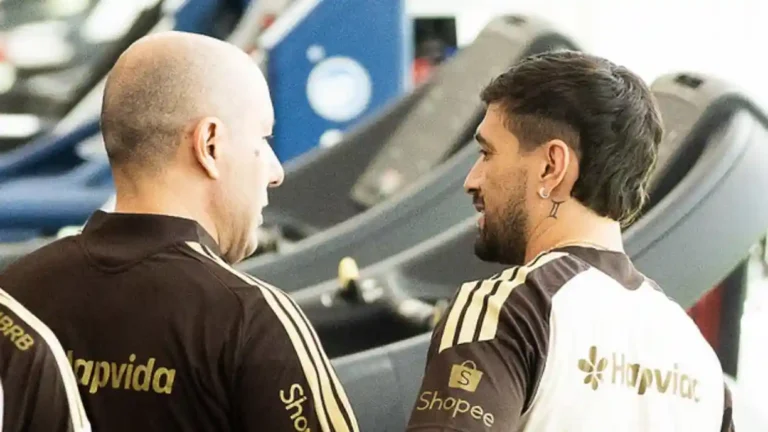 Arrascaeta avança na recuperação, mas ainda é dúvida para semifinal da Libertadores